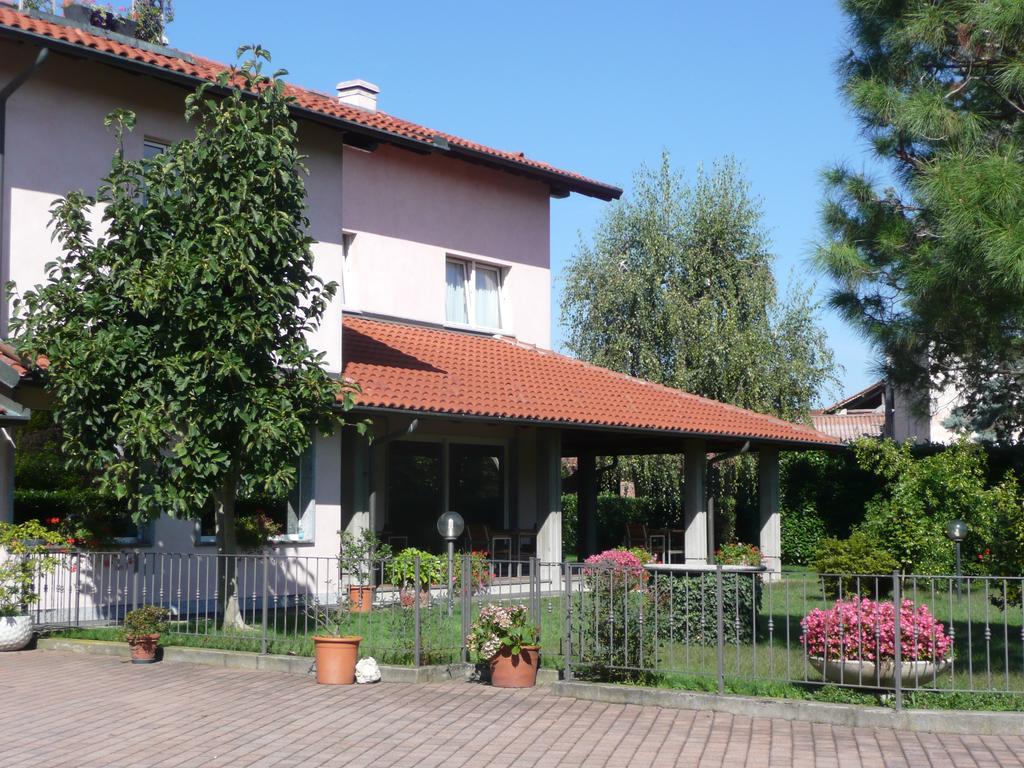 Cravero Rooms Caltignaga Екстериор снимка